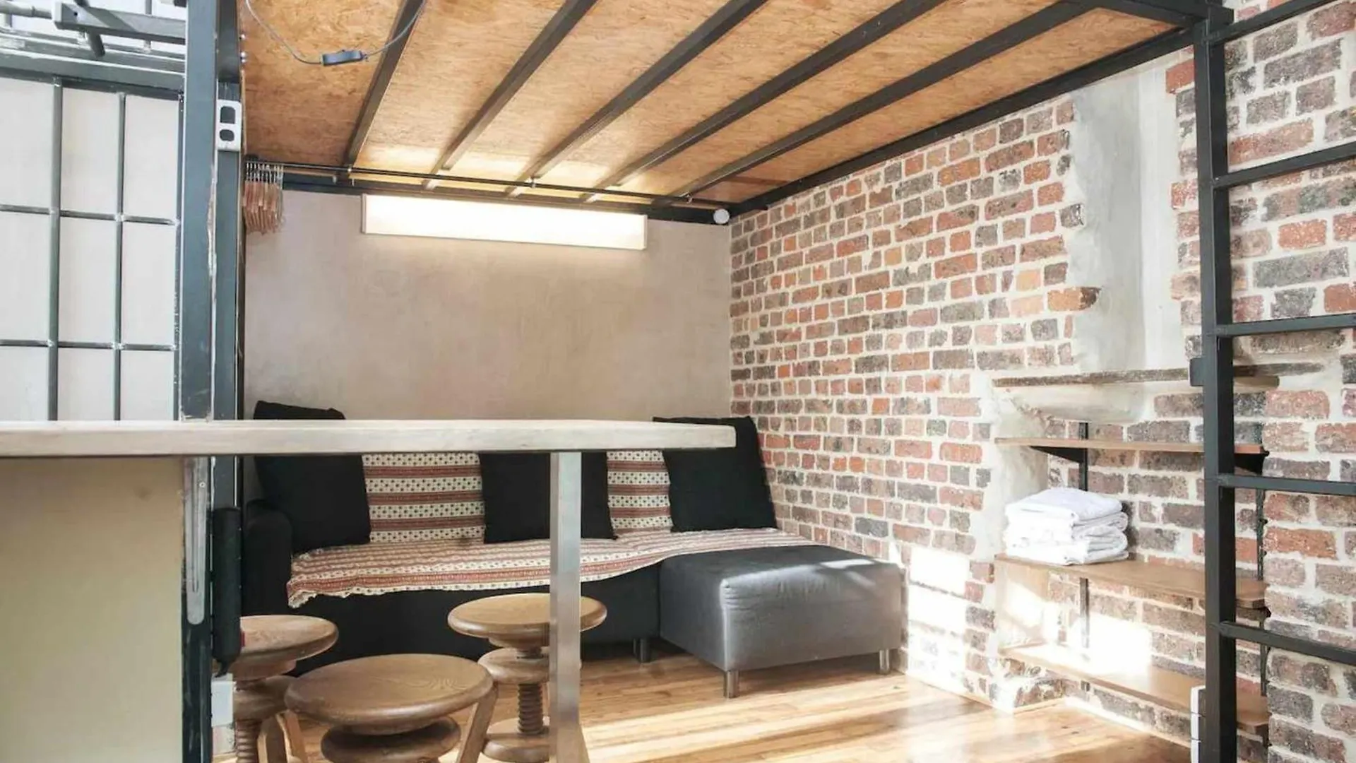 Apartman Cosy Quiet And Well Appointed Studio